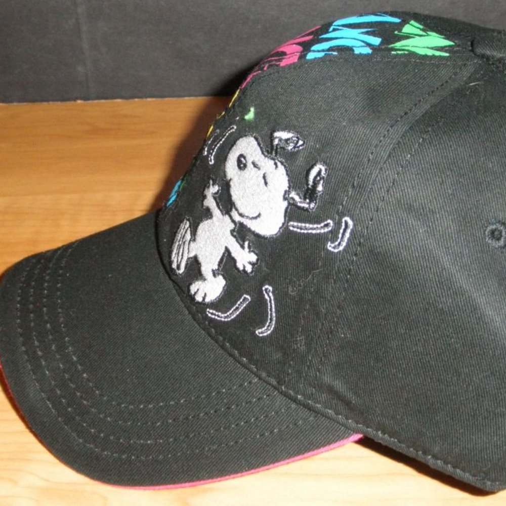 NEW by PEANUTS, SNOOPY DOG HAT, CAP CAPTION "DANCE" ONE SIZE FITS ALL.. - Picture 3 of 7
